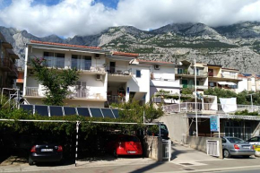 Гостиница Apartments with a parking space Makarska - 6784  Макарска 